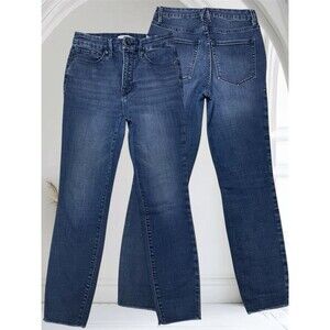 Good American Women’s High Rise Skinny Faded Blue Jeans Size 6/28 Distressed Hem